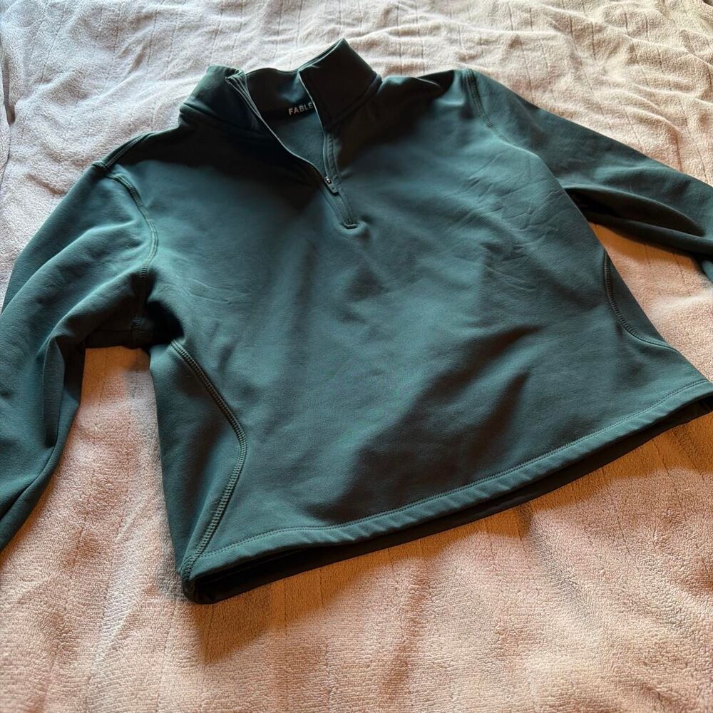 Fabletics Cold Weather Long-Sleeve Half-Zip Top in Everpine  Size XL